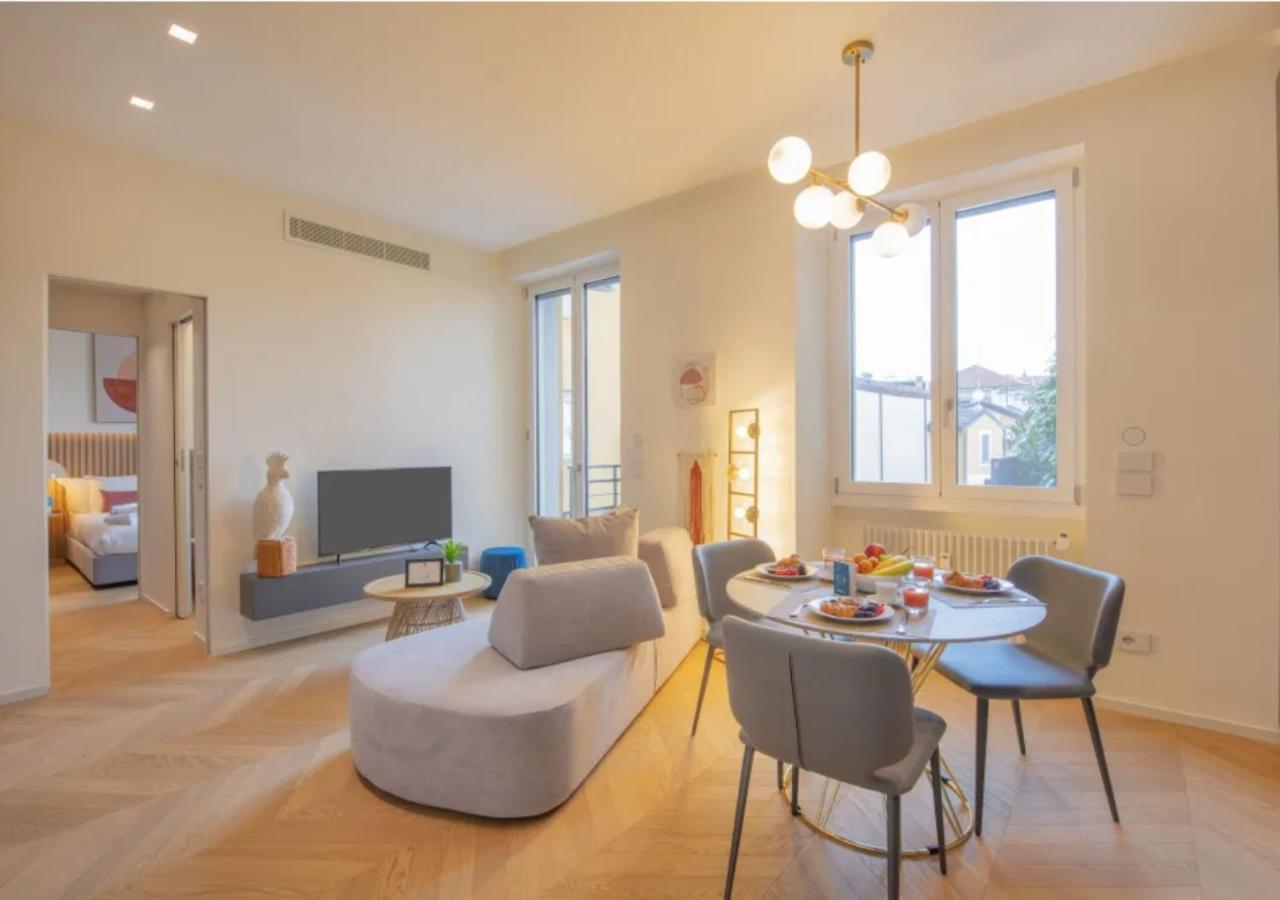 Ferienwohnung Sweett- Luxury Torino Mailand Exterior foto
